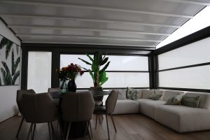 פרגולה pvc נאספת, פרגולה אלומניום , זכוכיות , מסכי זיפ